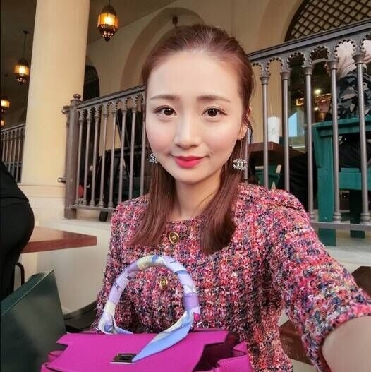 美婷的第一张照片--泰州相亲服务中心