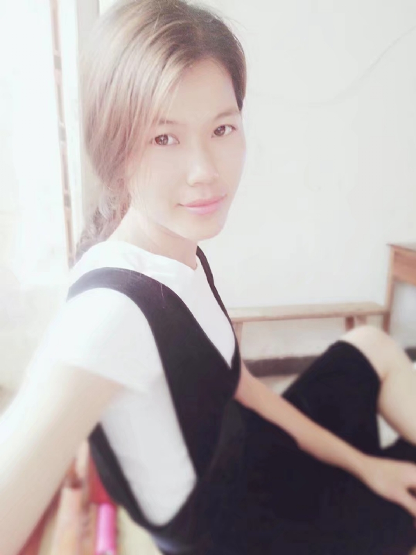 婷婷的第一张照片--泰州相亲服务中心