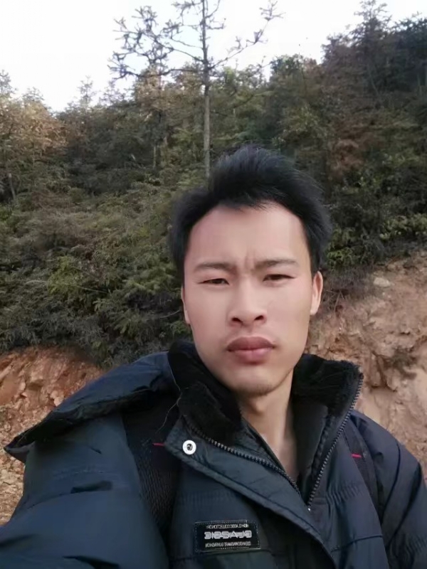 高富帅的第一张照片--泰州相亲服务中心