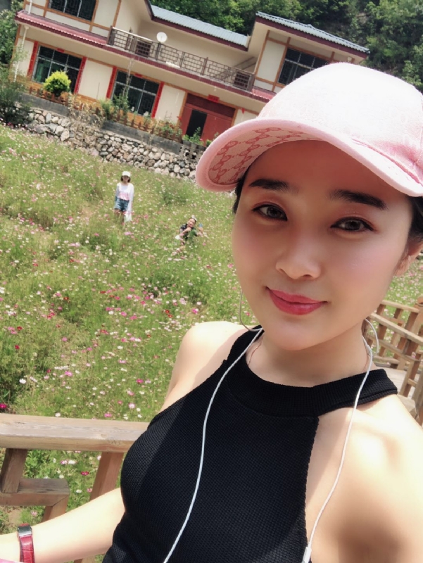 诗琪的第二张照片--泰州相亲服务中心