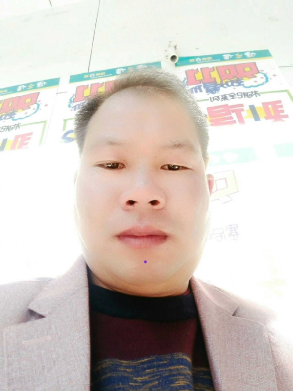 左手牵右手的第一张照片--泰州相亲服务中心