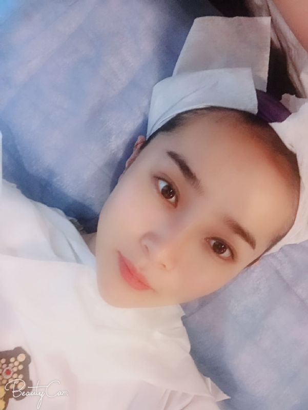相见恨晚的第二张照片--泰州相亲服务中心