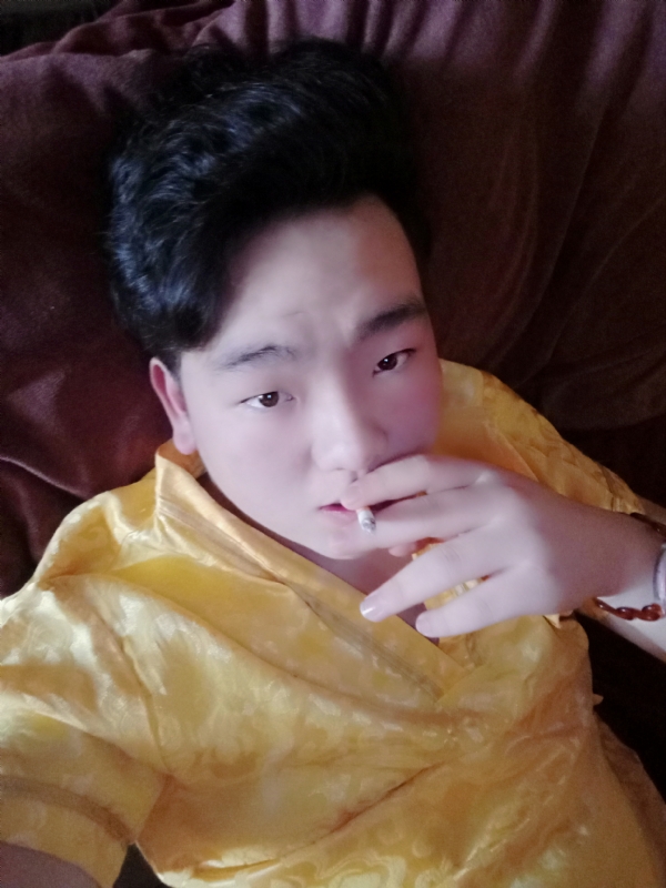 有心无力的第一张照片--泰州相亲服务中心