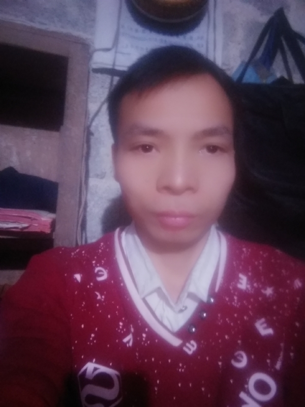 笑看人生百态的第一张照片--泰州相亲服务中心