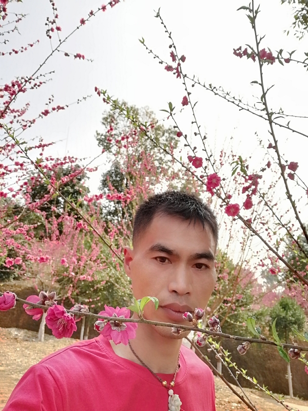 惜緣的第一张照片--泰州相亲服务中心