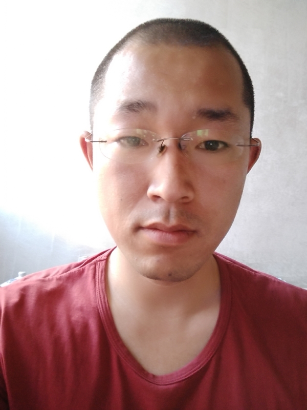 陌生吟的第一张照片--泰州相亲服务中心
