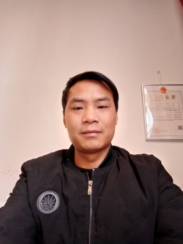 追寻爱情她在哪里的第一张照片--泰州相亲服务中心