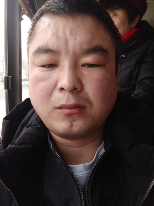 张延义的第一张照片--泰州相亲服务中心