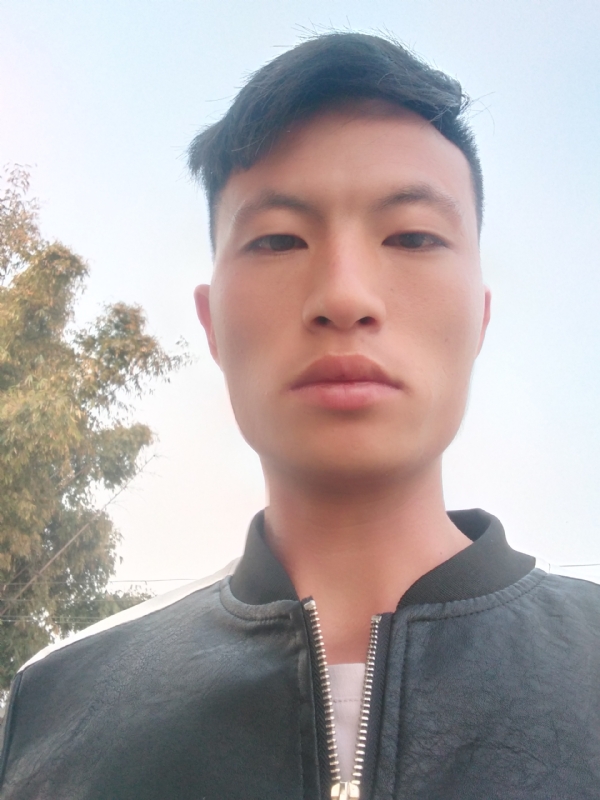 hshbbd的第一张照片--泰州相亲服务中心