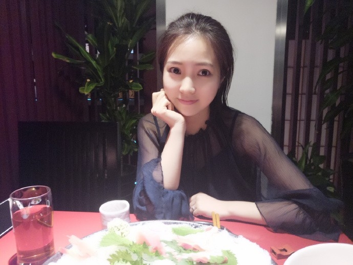 冰艳残阳的第三张照片--泰州相亲服务中心