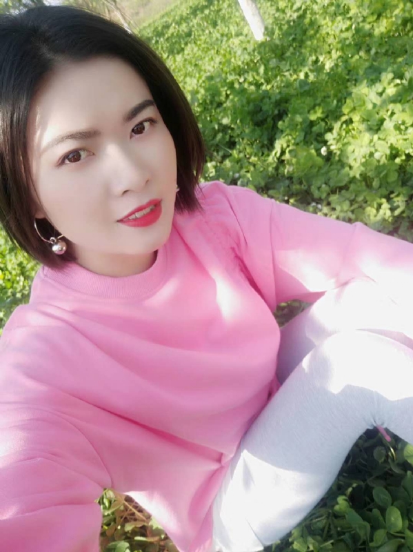 寻找幸福的第一张照片--泰州相亲服务中心