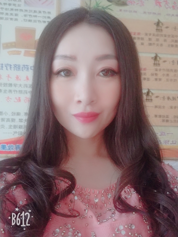 依旧yyl的第一张照片--泰州相亲服务中心