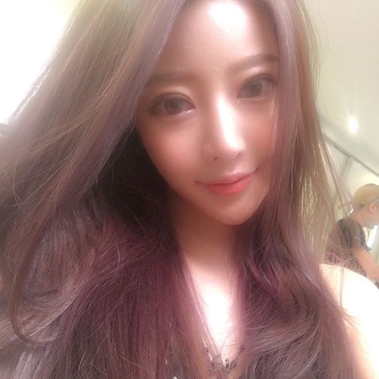婷兒的第一张照片--泰州相亲服务中心