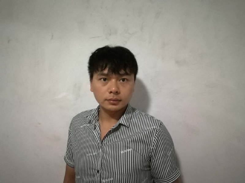 微笑的云的第一张照片--泰州相亲服务中心