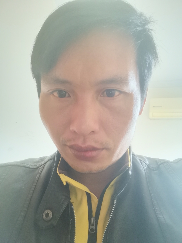 渴死的鱼的第一张照片--泰州相亲服务中心