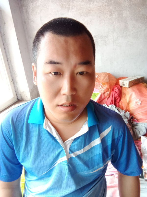灰太狼的第一张照片--泰州相亲服务中心