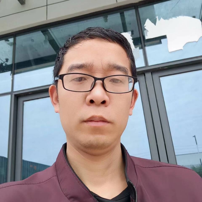 眼镜的第一张照片--泰州相亲服务中心