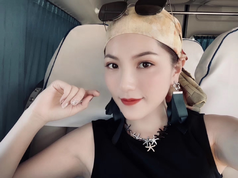 Yulili的第一张照片--泰州相亲服务中心