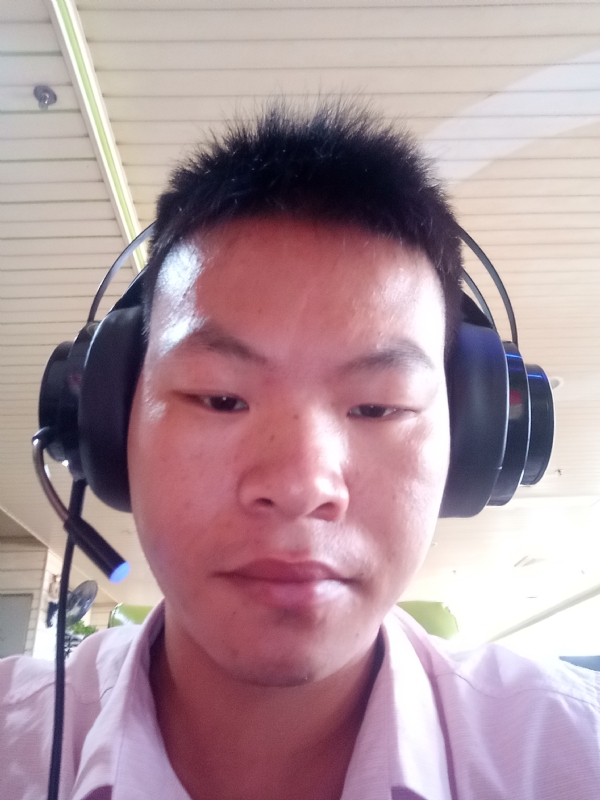 盛夏的第一张照片--泰州相亲服务中心