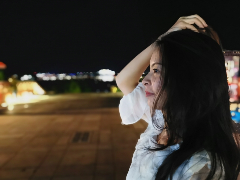 yiyi的第一张照片--泰州相亲服务中心