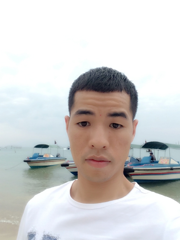 冷风的第一张照片--泰州相亲服务中心