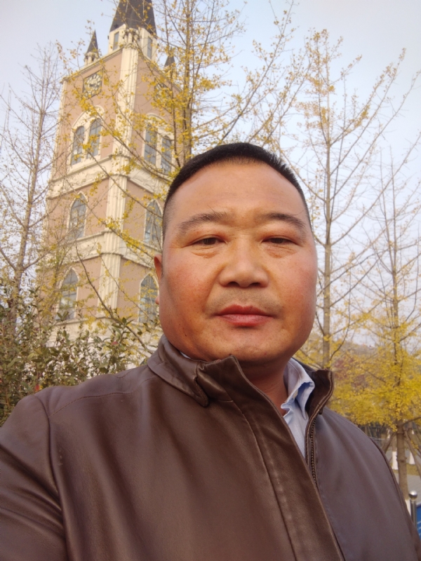 枫的第一张照片--泰州相亲服务中心