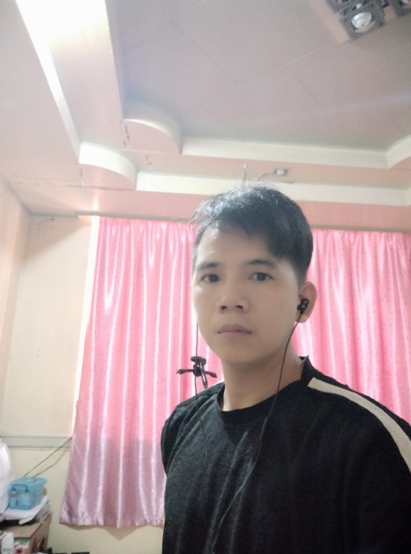 三月天的第一张照片--泰州相亲服务中心