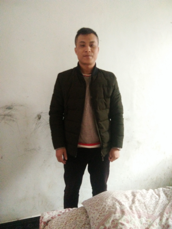真心换真情的第一张照片--泰州相亲服务中心