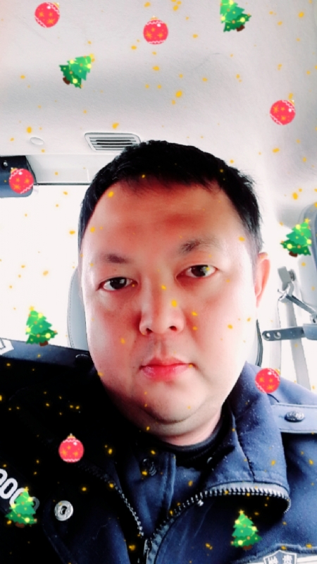 恨孤独的第一张照片--泰州相亲服务中心