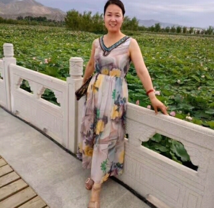 红叶的第一张照片--泰州相亲服务中心