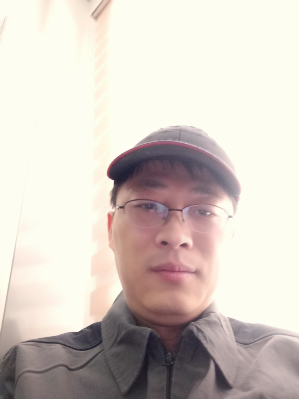 小马哥的第一张照片--泰州相亲服务中心