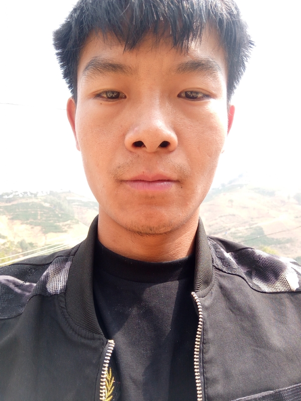 唐伟的第一张照片--泰州相亲服务中心