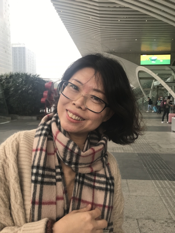 简单的第三张照片--泰州相亲服务中心