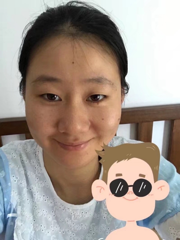 丽丽的第一张照片--泰州相亲服务中心