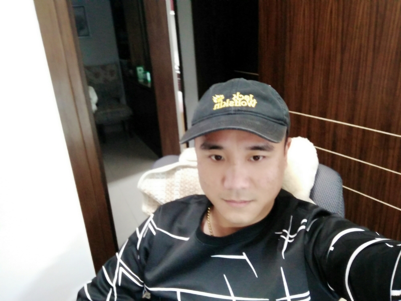 坚持我爱的第一张照片--泰州相亲服务中心