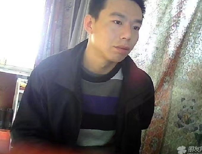 向钱奔跑的第一张照片--泰州相亲服务中心