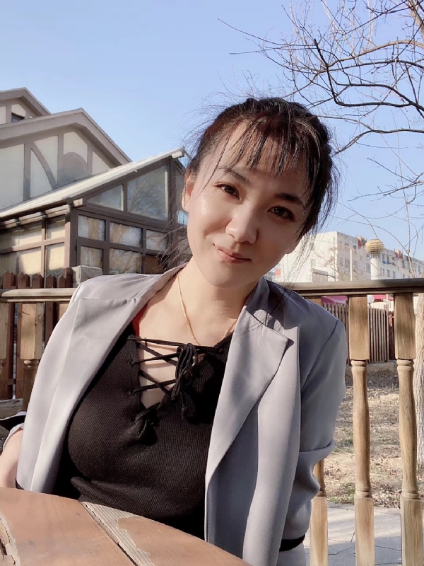包容的第三张照片--泰州相亲服务中心