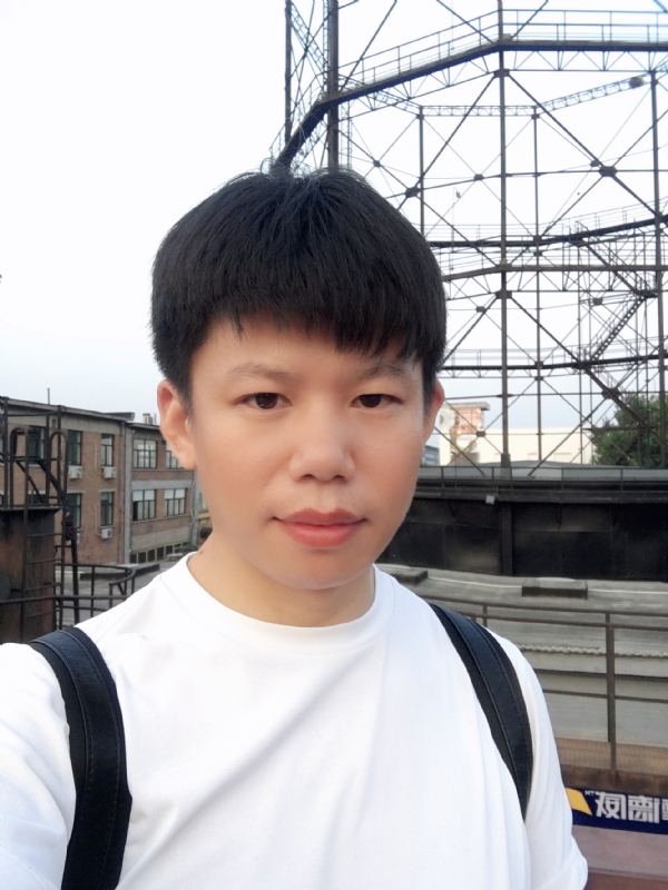 董晓群的第一张照片--泰州相亲服务中心