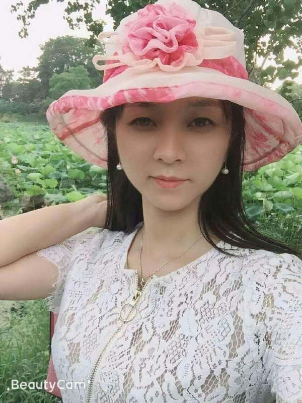 小青菜的第一张照片--泰州相亲服务中心