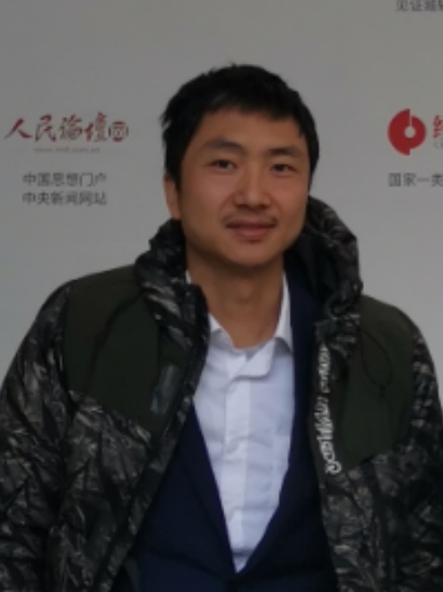 明的第一张照片--泰州相亲服务中心