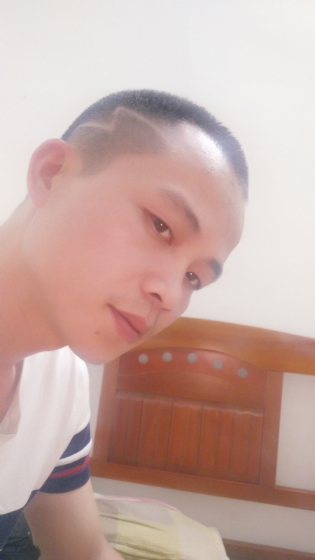 骑着蜗牛看世界的第一张照片--泰州相亲服务中心