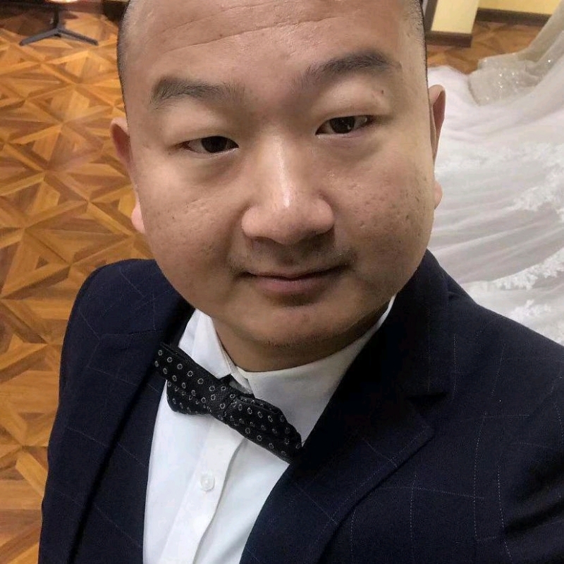 展翅高飞的第一张照片--泰州相亲服务中心