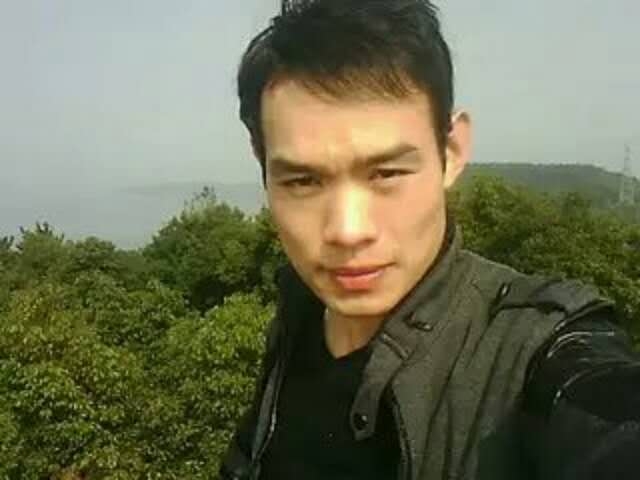 明镜的第一张照片--泰州相亲服务中心