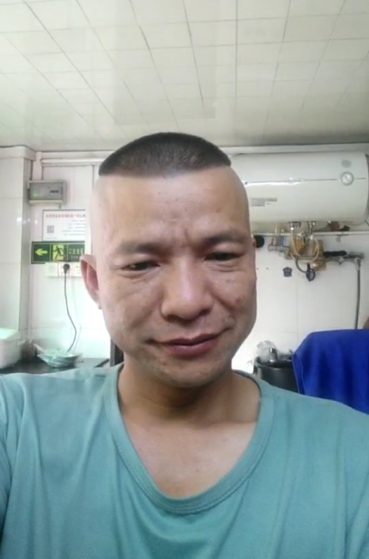 自创生涯的第一张照片--泰州相亲服务中心