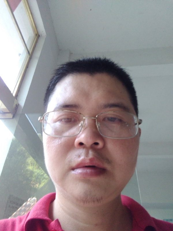 渠雨的第一张照片--泰州相亲服务中心