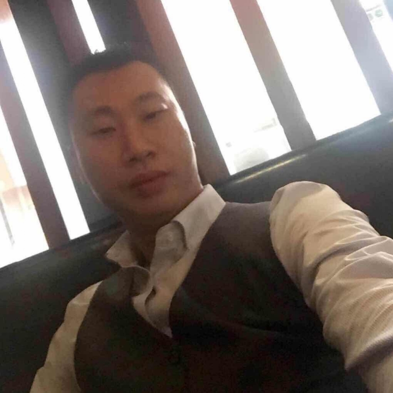 陈威的第一张照片--泰州相亲服务中心