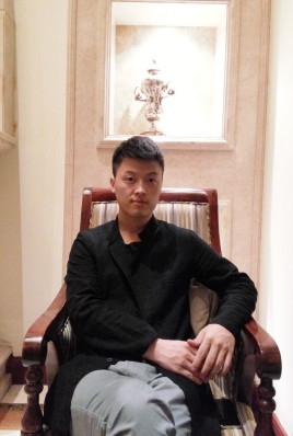 制片人杨亚林的第二张照片--泰州相亲服务中心