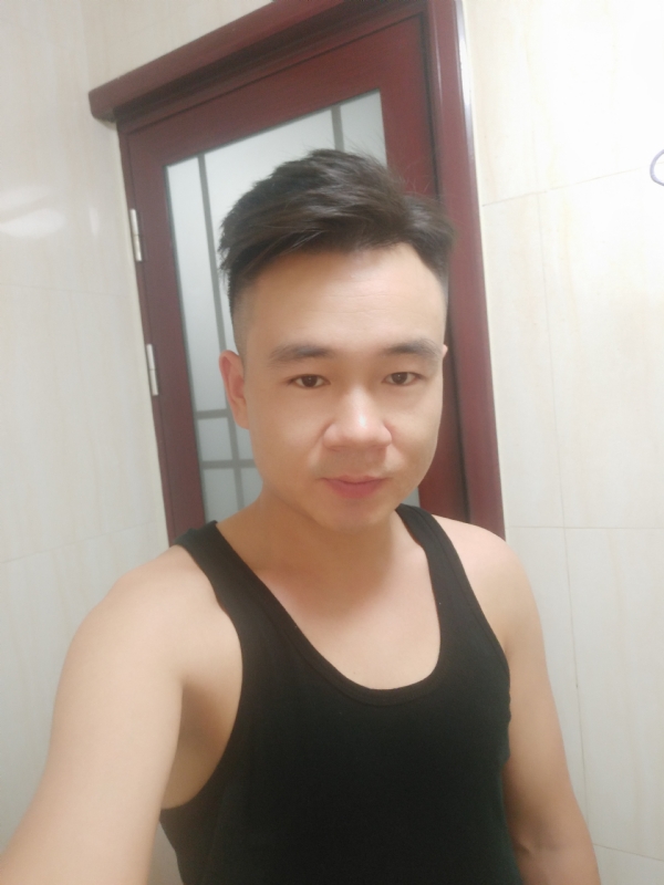 浮生若梦的第一张照片--泰州相亲服务中心