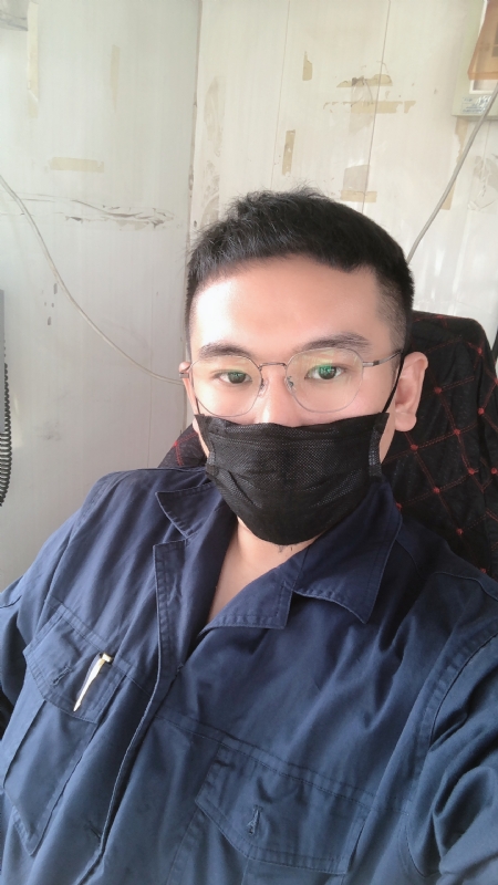 紫色天蝎的第三张照片--泰州相亲服务中心