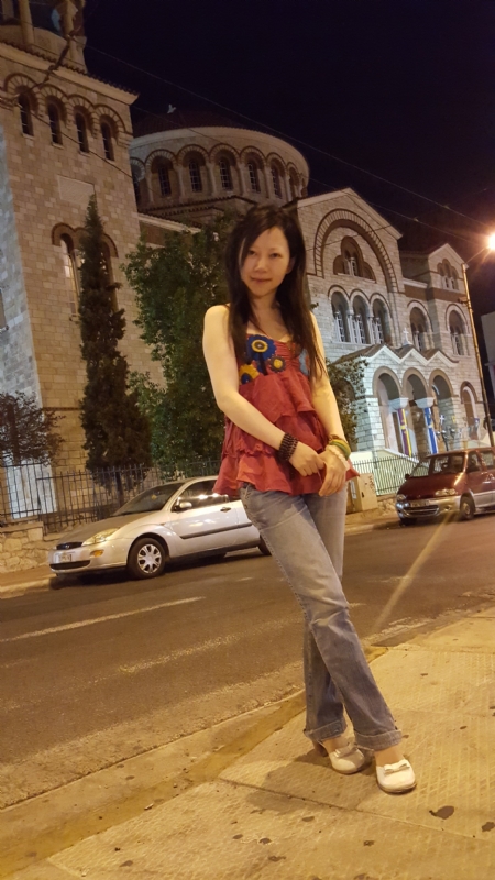 捻花微笑的第二张照片--泰州相亲服务中心